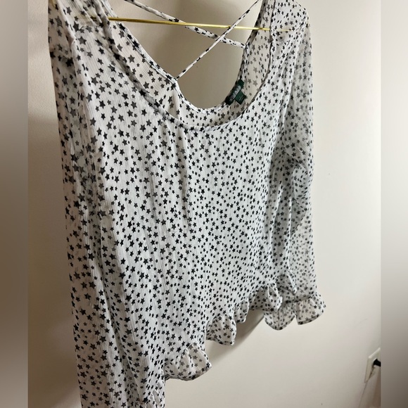 Black and white start blouse - Picture 2 of 5